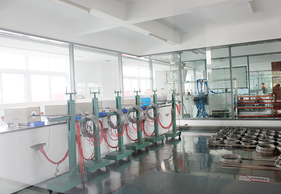 生產(chǎn)車(chē)間 (5).JPG